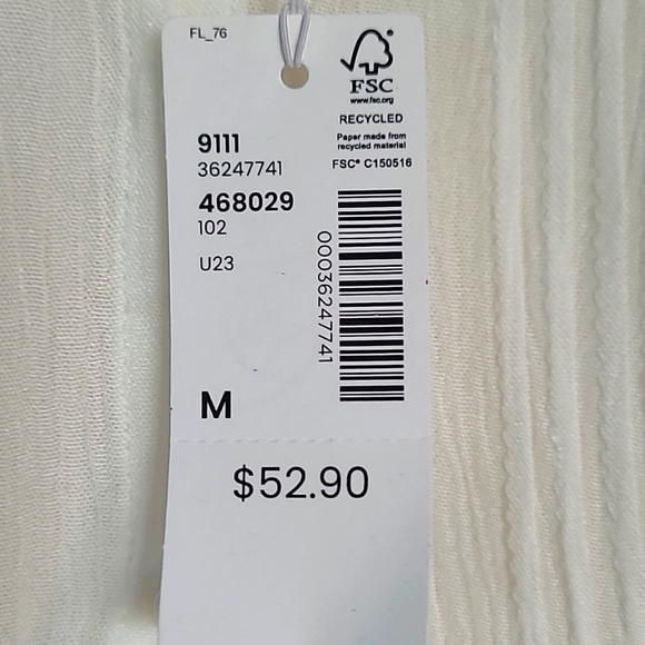 Reitmans Summer Top - Picture 6 of 6